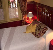 Triune House Bed and Breakfast - Accommodation BNB