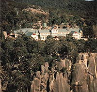 Mount Buffalo Chalet  Cresta Lodge - Accommodation BNB