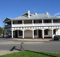 Commonwealth Hotel - Accommodation BNB