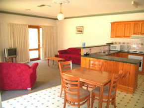 Campaspe Lodge - Accommodation BNB 1