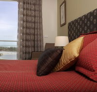 Lady Bay Resort - Accommodation BNB