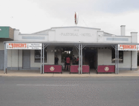 Pastoral Hotel - Accommodation BNB