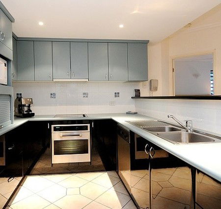 Oasis At Palm Cove - Accommodation BNB 3