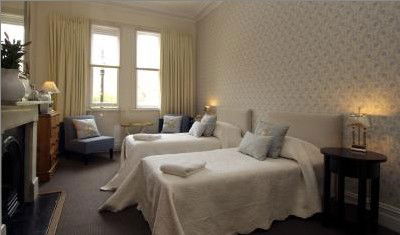 The Russell Hotel - Accommodation BNB 1