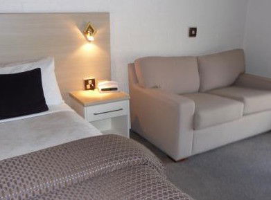 Hamiltons Townhouse Motel - Accommodation BNB 1