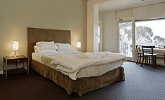 Lorne Hotel - Accommodation BNB 1