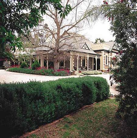 The Lodge Country House - Accommodation BNB 0