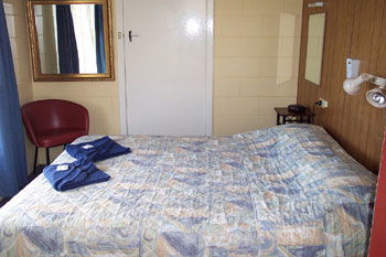 Meningies Waterfront Motel - Accommodation BNB 2