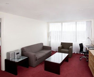 Holiday Inn Melbourne Airport - Accommodation BNB 4