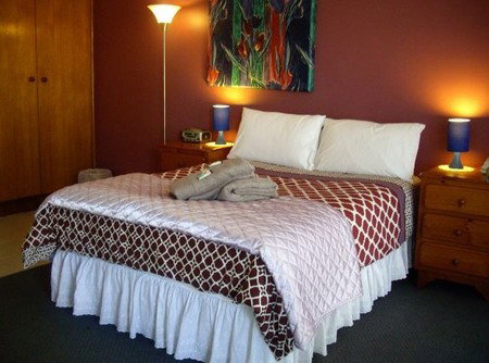 Doveton VIC Accommodation BNB