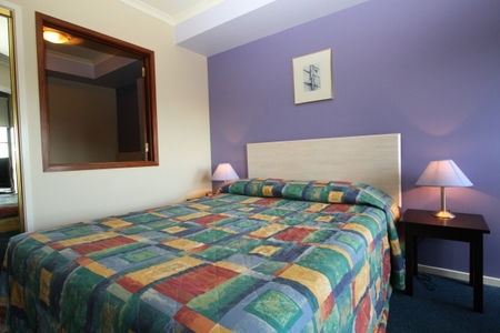 HarbourView Apartment Hotel - Accommodation BNB 1