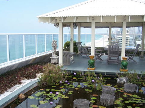 Golden Sands Holiday Apartments - Accommodation BNB 3