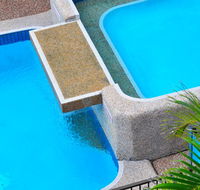 Waters Edge The Strand - Townsville - Accommodation BNB