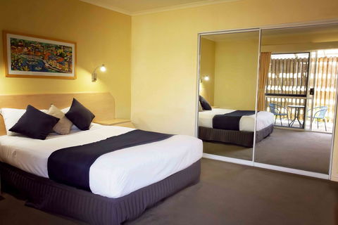 White Lace Motor Inn - Accommodation BNB 2