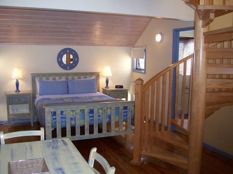 Rayville Boat Houses - Accommodation BNB 2