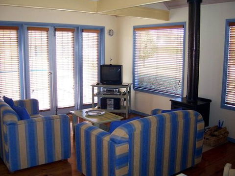 Rayville Boat Houses - Accommodation BNB 3