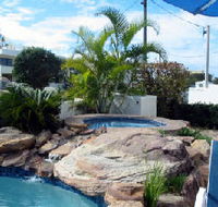 Estoril On Moffat Holiday Apartments - Accommodation BNB