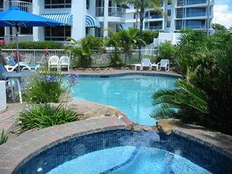 Estoril On Moffat Holiday Apartments - Accommodation BNB 4