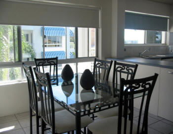 Estoril On Moffat Holiday Apartments - Accommodation BNB 9