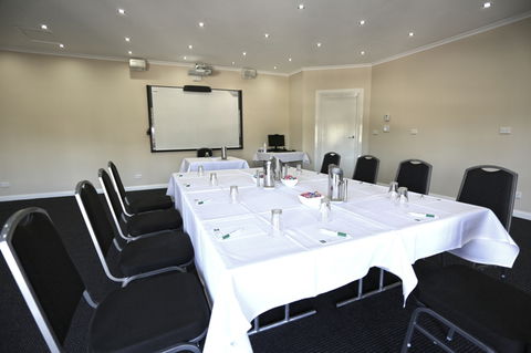 Quality Hotel Melbourne Airport - Accommodation BNB 2