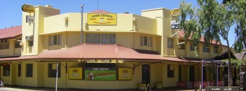 Todd Tavern - Accommodation BNB 0
