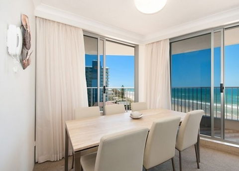 Beachside Tower - Accommodation BNB 2