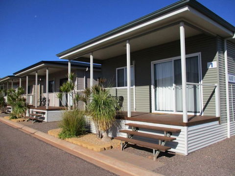 Sundowner Cabin And Tourist Park - Accommodation BNB 10