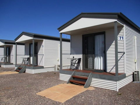 Sundowner Cabin And Tourist Park - Accommodation BNB 13
