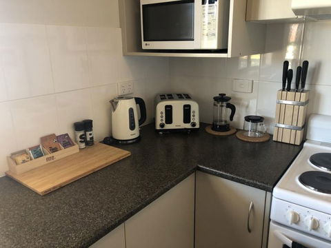 Sundowner Cabin And Tourist Park - Accommodation BNB 4