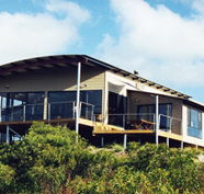 Saar Beach House - Accommodation BNB