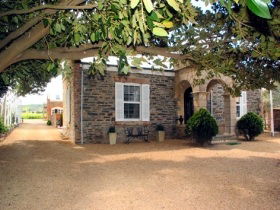 Waverley Estate - Accommodation BNB 0