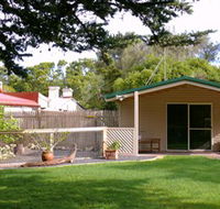 Shiralea Country Cottage - Accommodation BNB