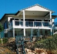 Top Deck Cliff House - Accommodation BNB