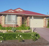 Lakeside Getaway - Accommodation BNB