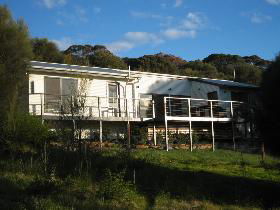Thorn Park On The Island - Accommodation BNB 0