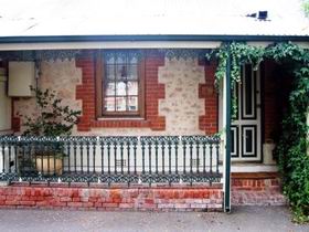 The Lion Cottage - Accommodation BNB 0