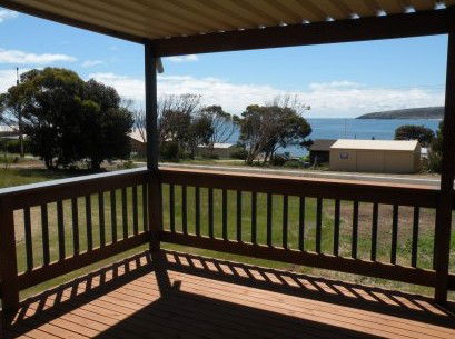 Kiandra Beach House - Accommodation BNB 1