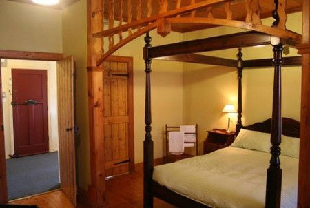 Trafalgar On The Strand - Accommodation BNB 3