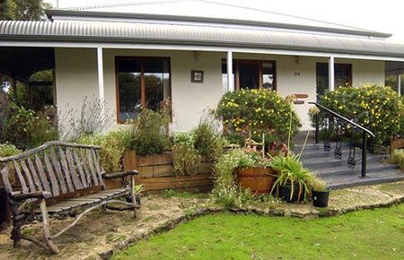 Cricklewood Cottage - Accommodation BNB 1