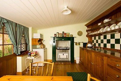 Sarah's Cottage - Accommodation BNB 5