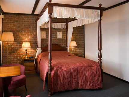 Mick O'Shea's Irish Pub And Motel - Accommodation BNB 4