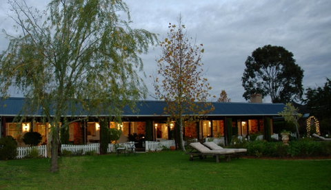 Paringa House B&B Stone Cottages - Accommodation BNB 2