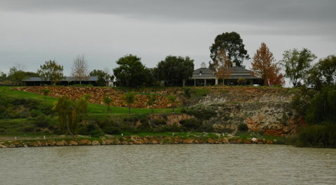 Paringa House B&B Stone Cottages - Accommodation BNB 7