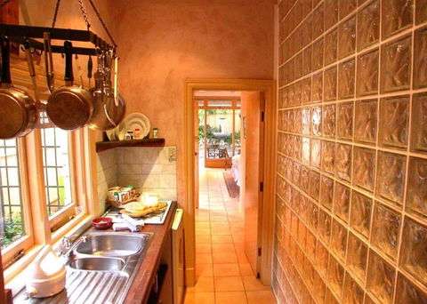 Melbourne Street Mews - Accommodation BNB 4