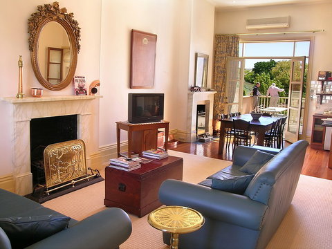 The Fire Station Inn - Loggia Suite - Accommodation BNB 1
