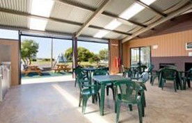 Peterborough Caravan Park - Accommodation BNB 5