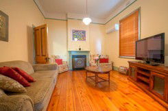 Semaphore Beach Cottage Bed And Breakfast - Accommodation BNB 0