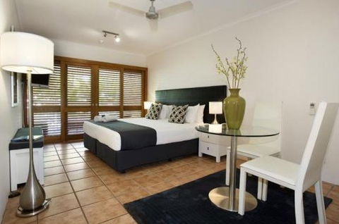 Paradise On The Beach Resort - Accommodation BNB 2