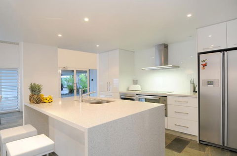 Serenity Accommodation: Port Douglas - Accommodation BNB 0