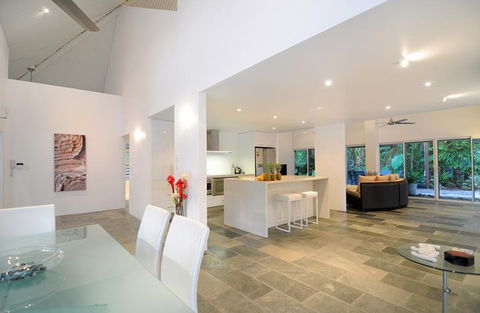 Serenity Accommodation: Port Douglas - Accommodation BNB 2